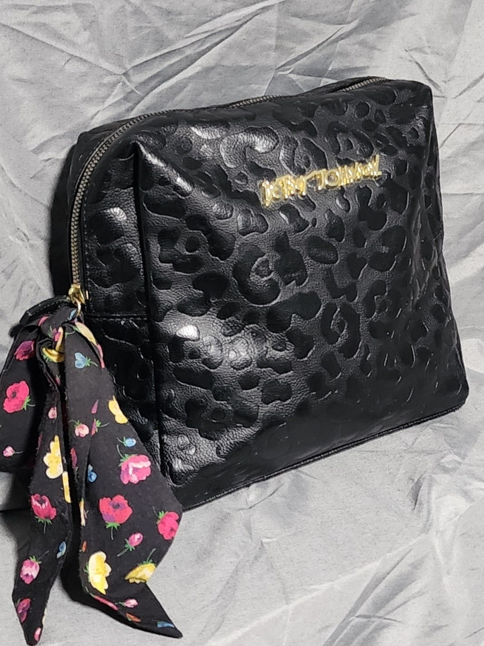 Betsey Johnson Black Embossed Leopard Print Large Cosmetic Pouch Toiletry Bag